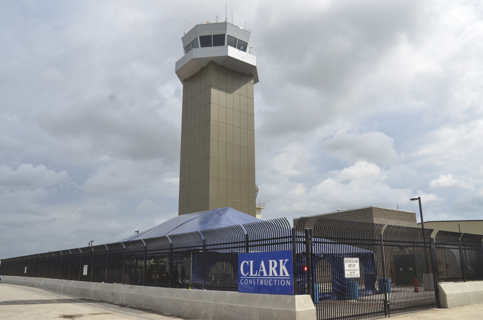 Air traffic tower
