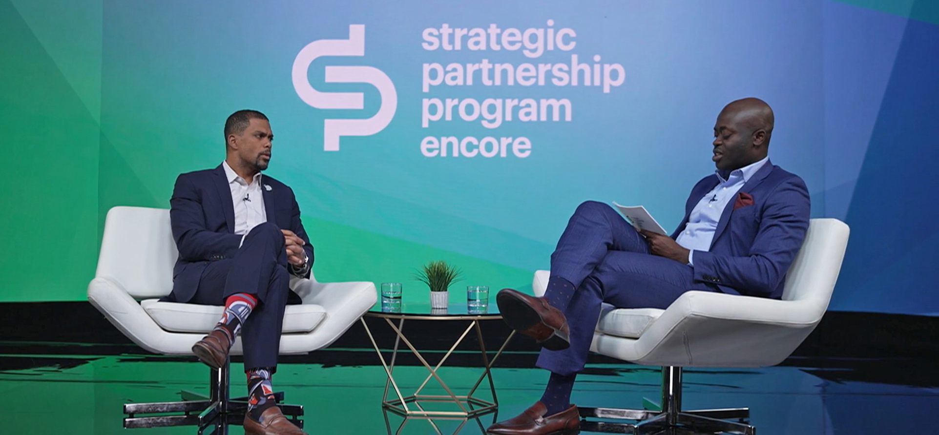 Jason Wright, president of the Washington Football Team, sat down with Kwaku Gyabaah, vice president at Clark Construction, to bring important leadership and management insights to small business owners who are looking to grow and lead their teams.