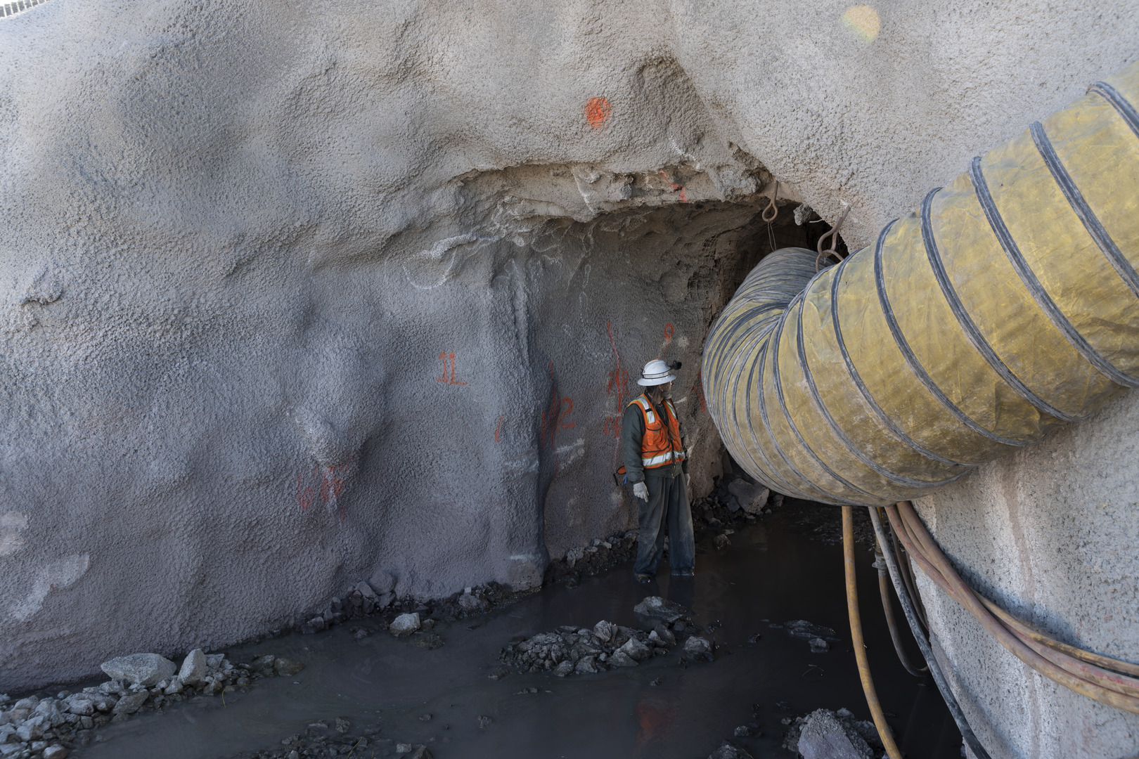 Gold Road Mining in Oatman Arizona by Atkinson Construction