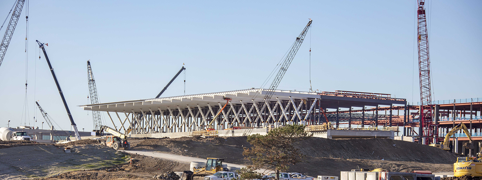  KCI New Terminal Team Marks Topping Out Milestone with Unique Virtual Events for the Community and Project Workforce