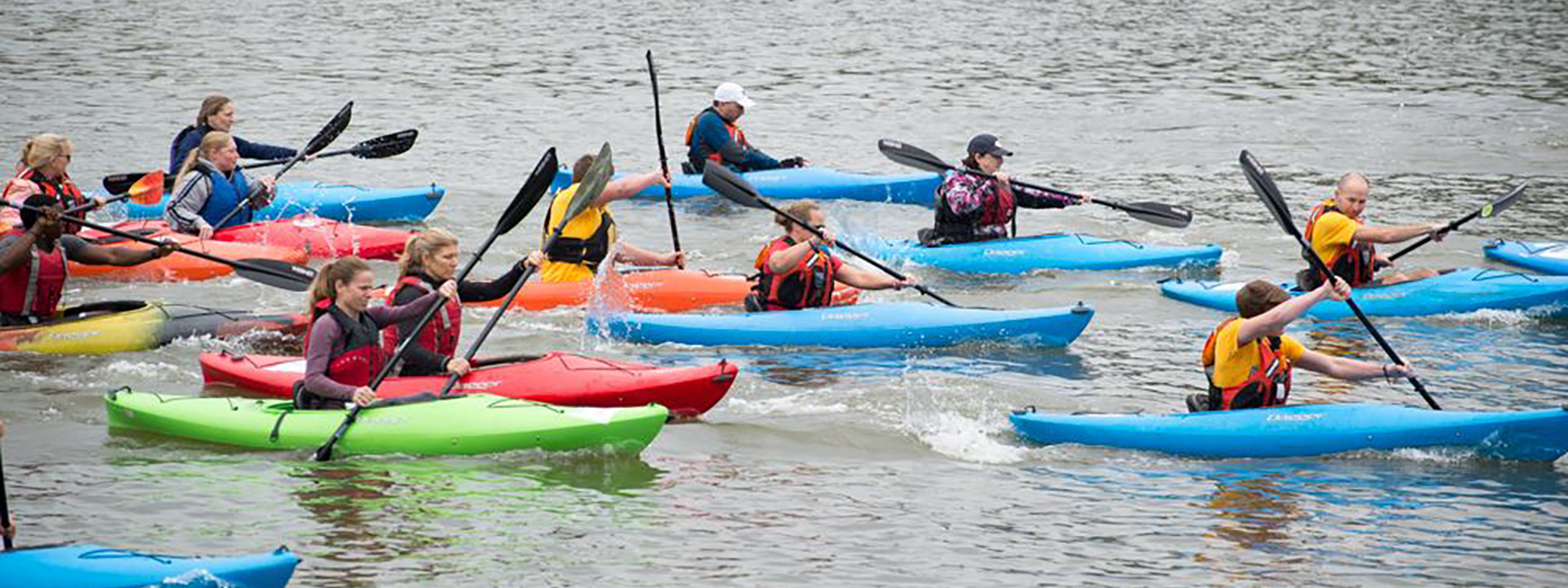 Clark and Its Trade Contractors Support Paddling Program for Veterans 