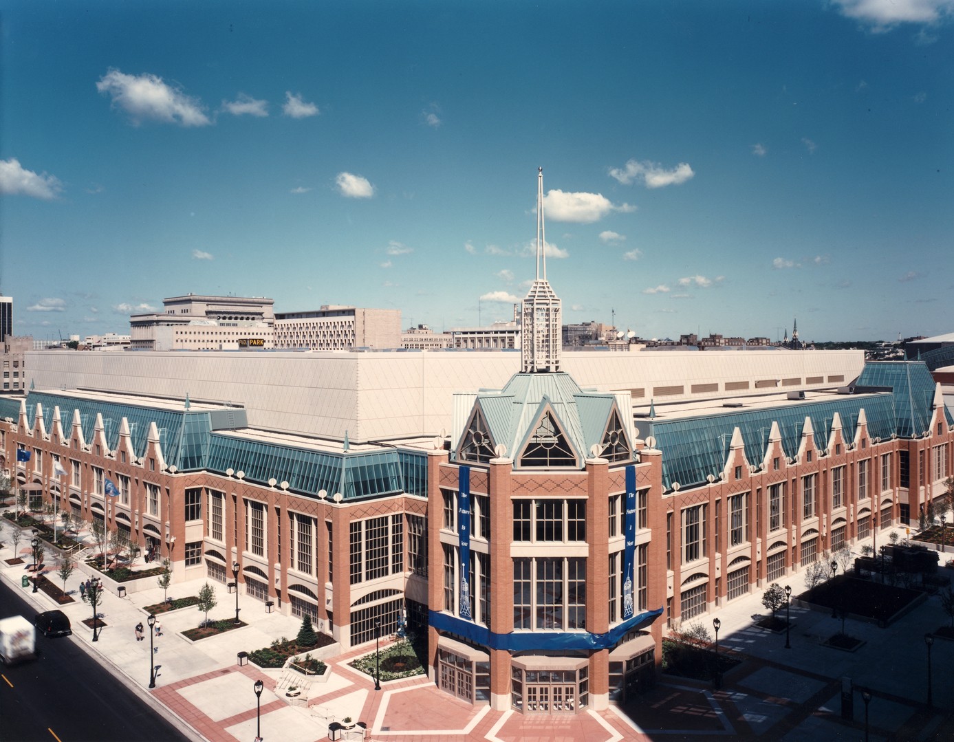 Midwest Airlines Center