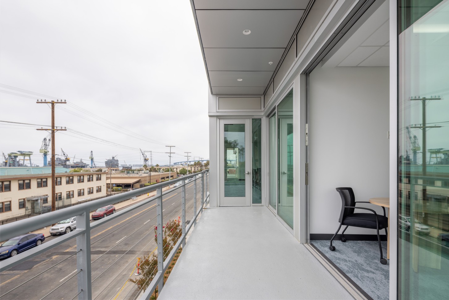 balcony