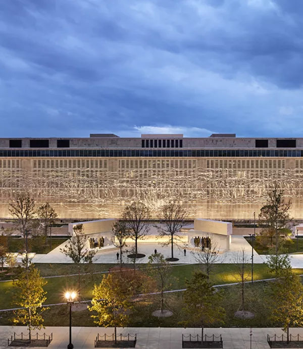 Dwight D. Eisenhower Memorial Earns 2021 AGC Build America Award 
