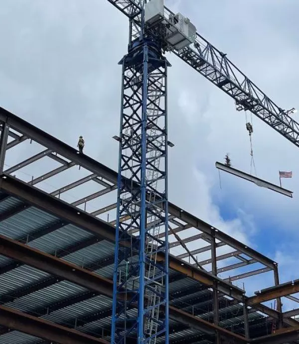 Construction at the University of Washington Medical Center's Behavioral Health Teaching Facility