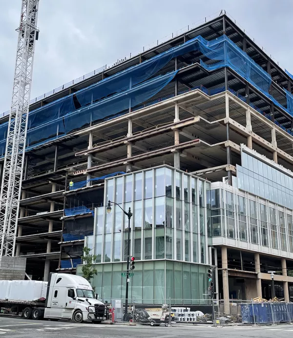 600 Fifth Tops Out