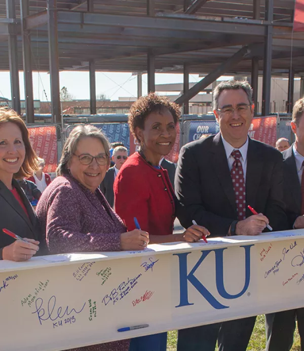 Clark, Edgemoor Celebrate Milestone on The University of Kansas Central District Development's P3 Project