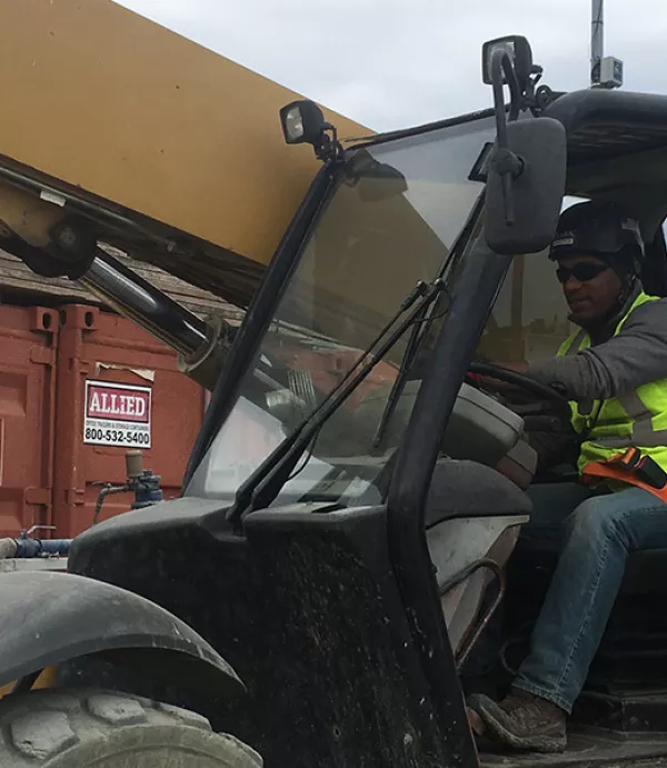 Clark Keeps Heavy Machinery Operators Safe with Keytroller Slingbelt 