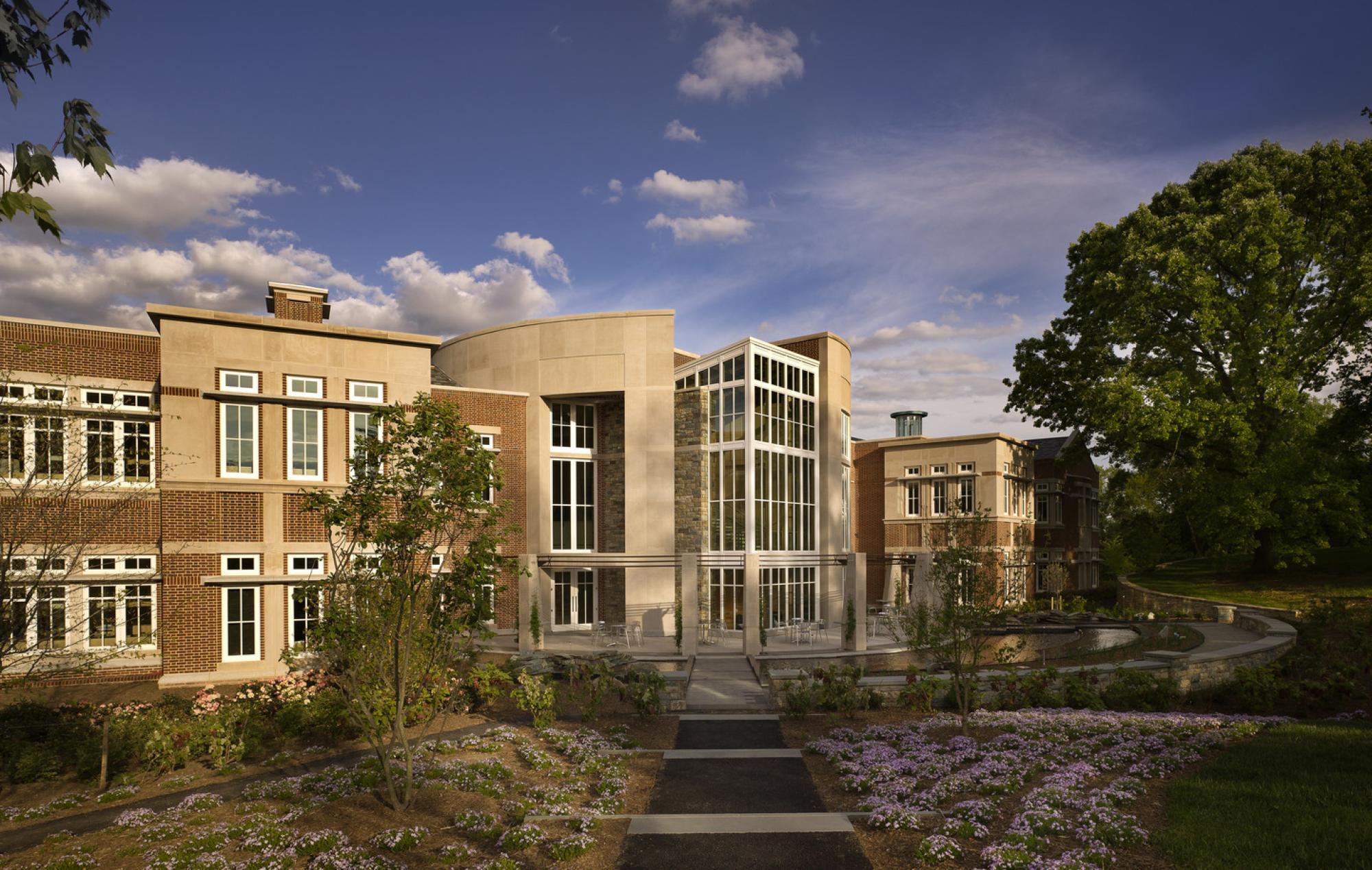Howard Hughes Medical Institute Expansion