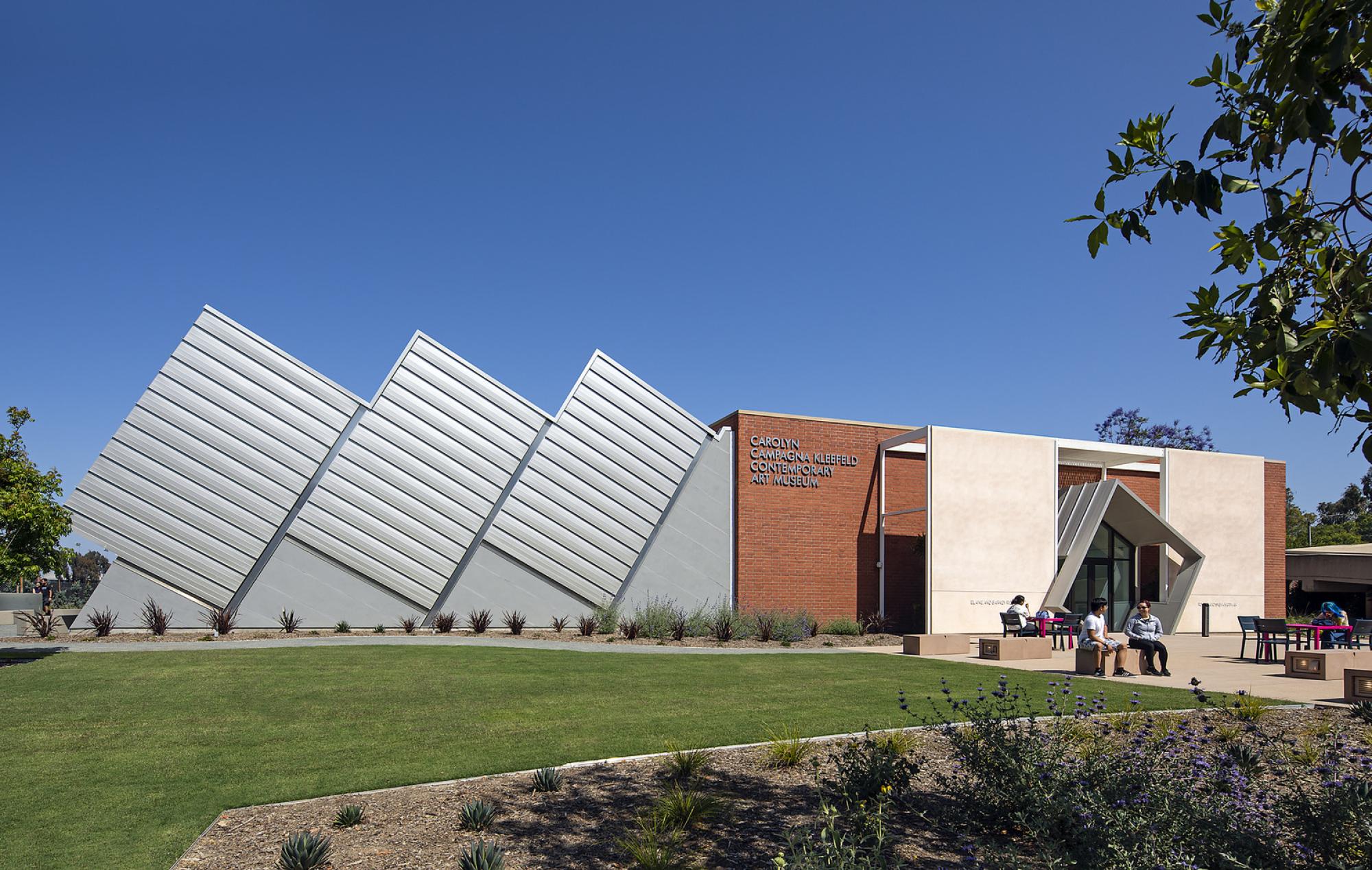 CSU Long Beach Horn Center and University Art Museum Renovation