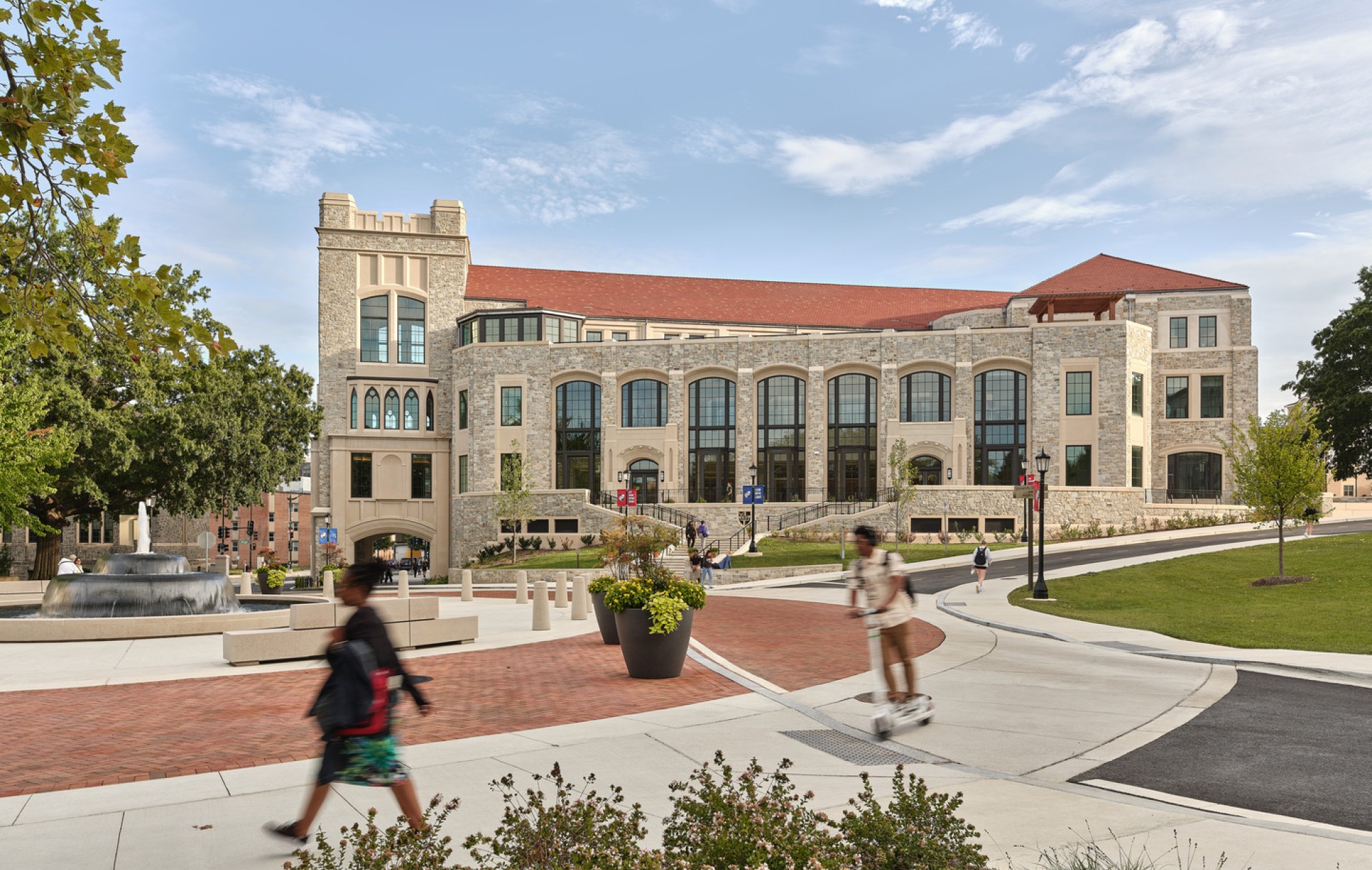 CUA Conway School of Nursing and Campus Gateway