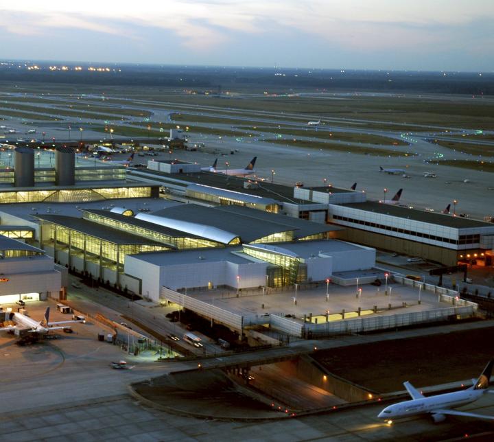 George Bush Intercontinental Airport Federal Inspection Services Building