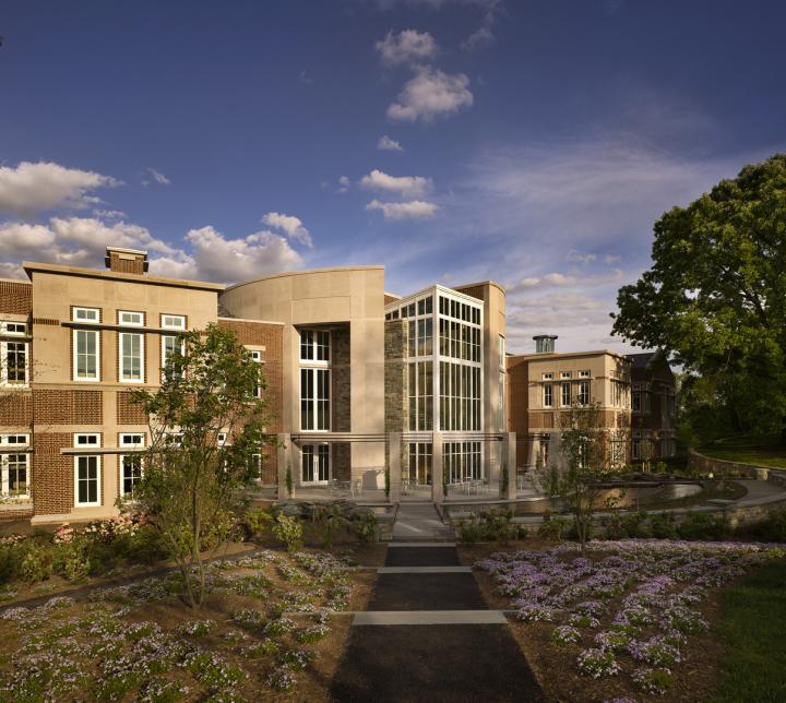 Howard Hughes Medical Institute Expansion